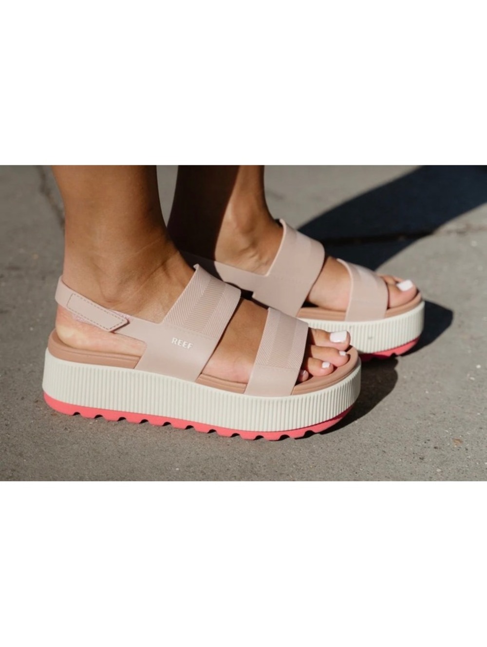 NWOB Reef Water Vista Higher Platform Sandals in Natural/Pink size 8 - Picture 1 of 9